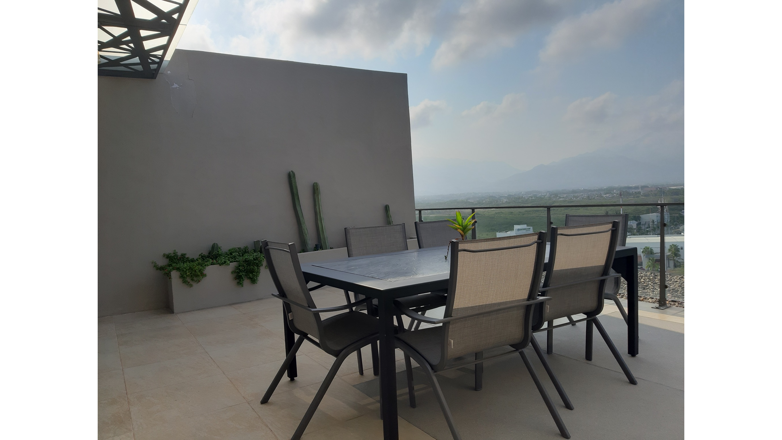 Nima Bay Terraza 1